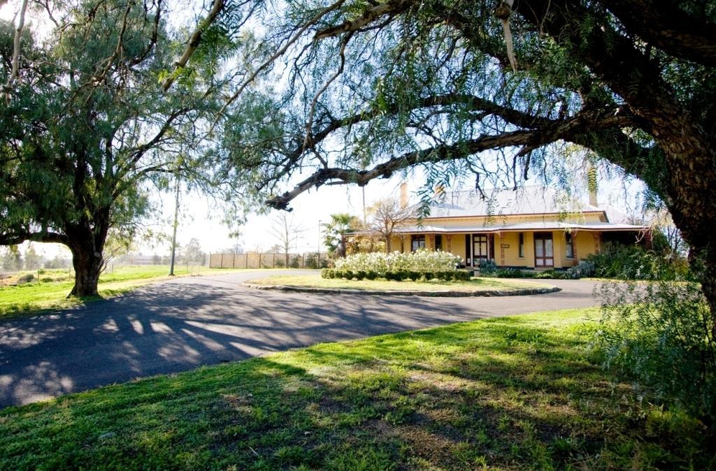 Ranelagh House Hotel Dubbo Buitenkant foto