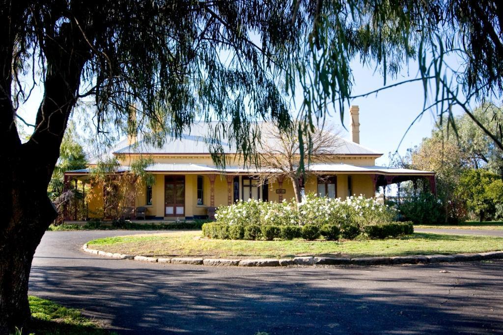 Ranelagh House Hotel Dubbo Buitenkant foto