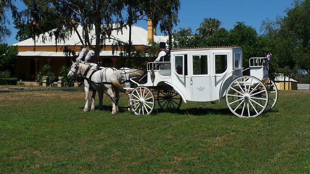 Ranelagh House Hotel Dubbo Buitenkant foto